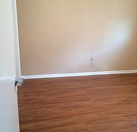 4th image of 1117 NW 76th Terrace