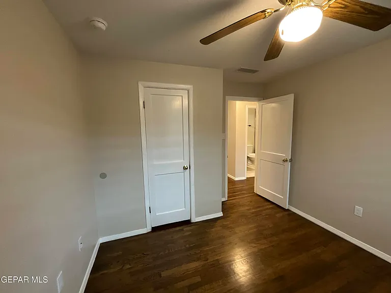 2133 Happer St #A — Photo 12