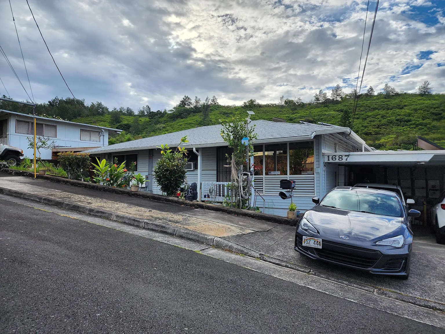 1687 Haku St — Photo 2