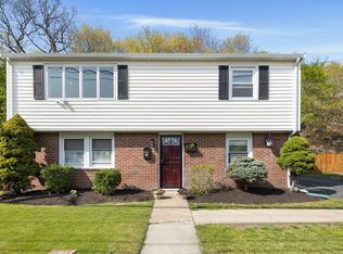 65 Denver St, Saugus, MA 01906