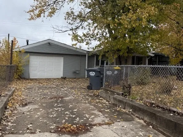 508 Andover Rd, Anderson, IN 46013