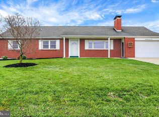 5824 Mayfair Dr, Harrisburg, PA