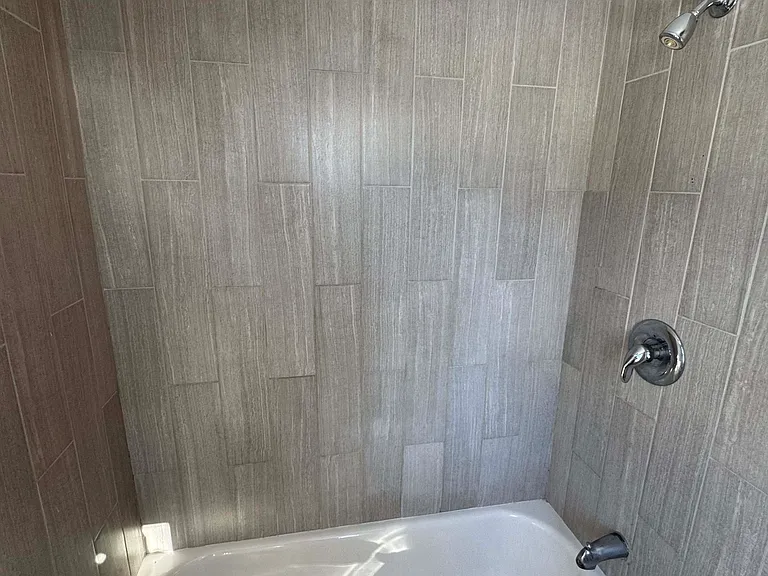 138 Pawling Ave #138 — Photo 13