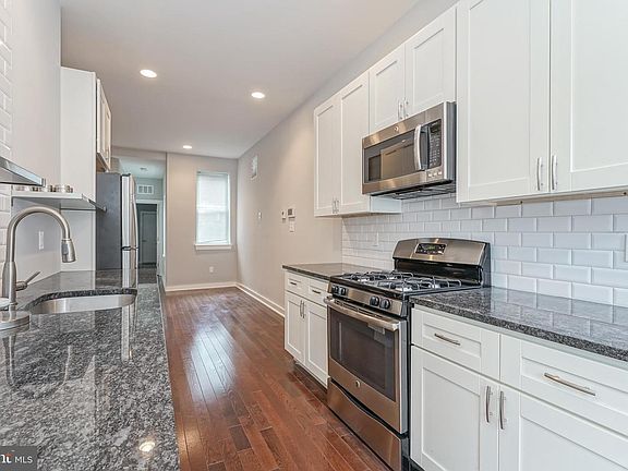 4th image of 1812 Frankford Ave #A
