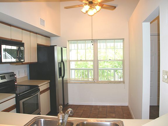 5th image of 2511 Dolly Bay Dr APT 307