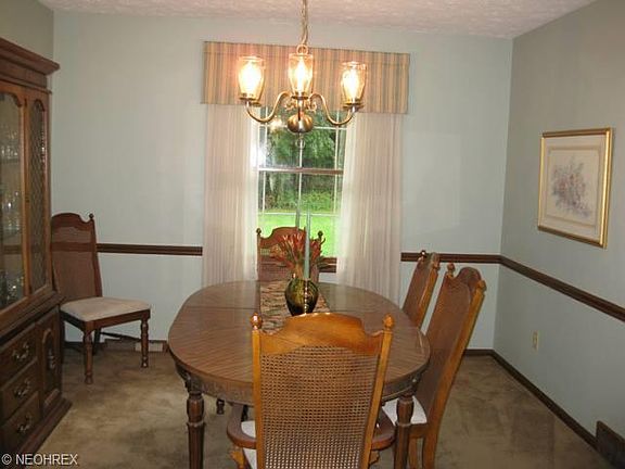 5th image of 26043 Tallwood Dr