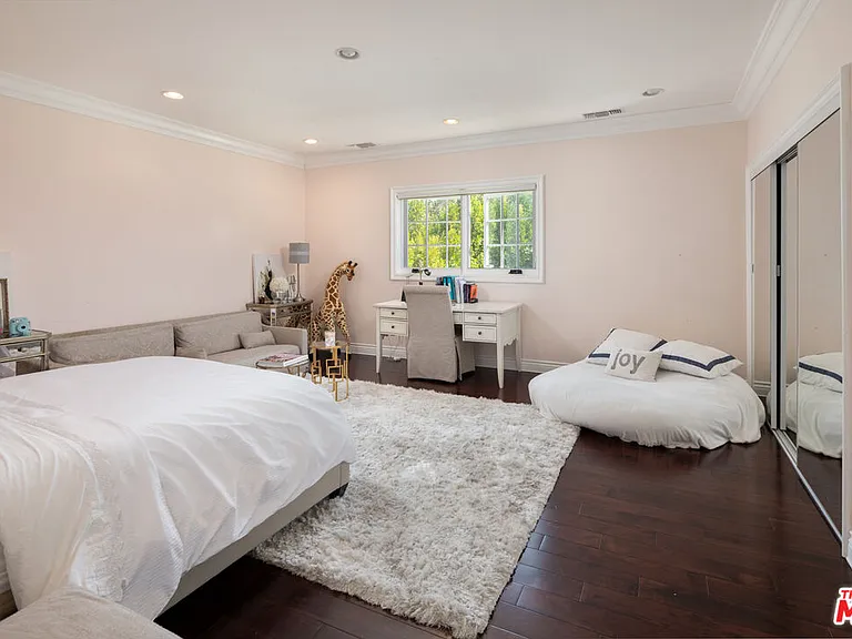 10914 Bellagio Rd — Photo 14