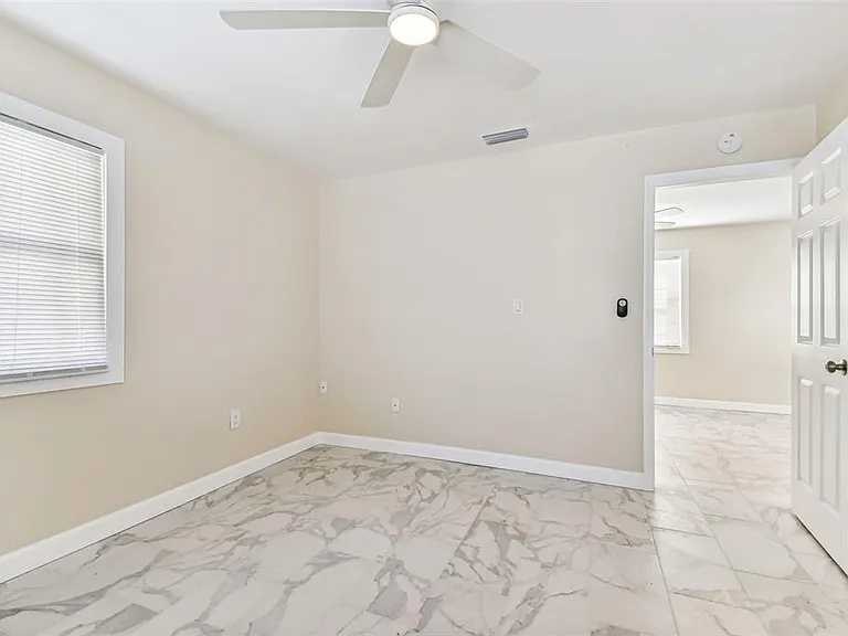 223 148th Ave E — Photo 37
