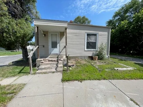 1600 N Estelle Ave, Wichita, KS 67214