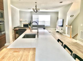 4518 Congressional Dr, Jacksonville, FL 32246