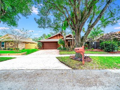 3355 E Point Drive, Cooper City, FL, 33026