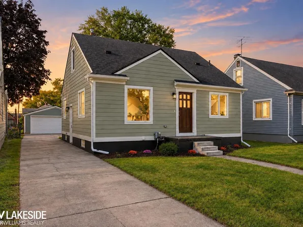 17800 Wexford St, Roseville, MI 48066