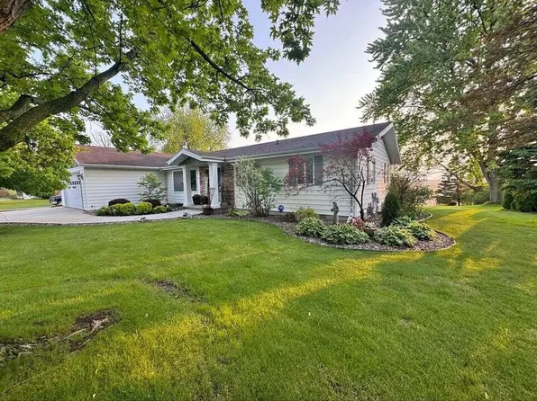 999 Milwaukee STREET, Lomira, WI 53048