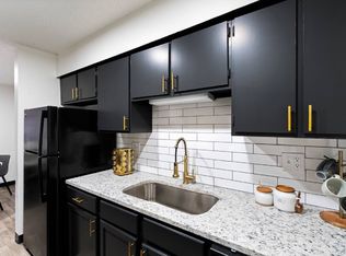 1703 N Interstate Highway 35 #14A, San Marcos, TX 78666