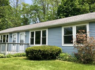 242 Peekskill Hollow Rd, Putnam Valley, NY 10579