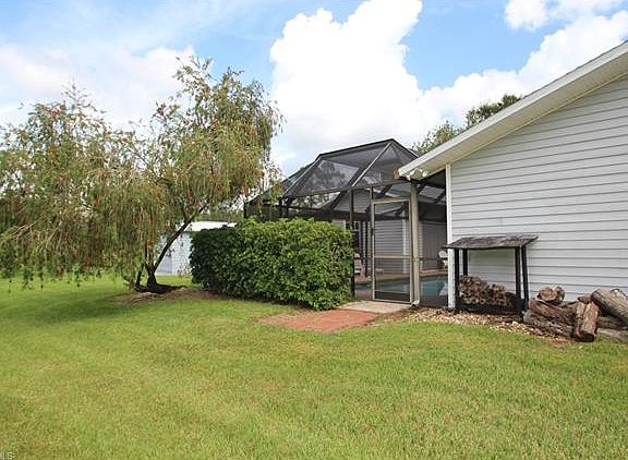 3rd image of 16102 Flagg Pond Ln