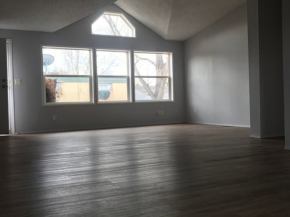 2nd image of 715 Dove Dr