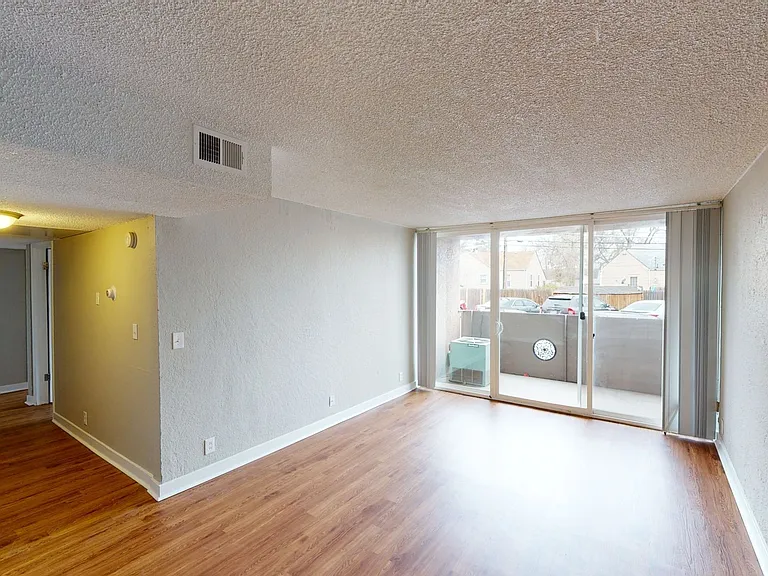 Amber Apartments — Photo 9