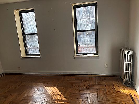 2nd image of 495 E 95th St APT 1