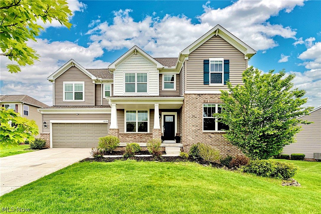 10194 Corbetts Ln, Twinsburg, OH 44087 | Zillow