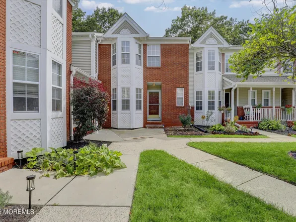 31 Lexington Court, Holmdel, NJ 07733