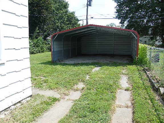 3rd image of 6333 College Ave
