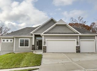 10413 N Flora Ave, Kansas City, MO 64155