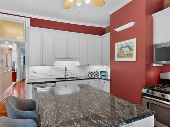 18 Hancock St APT 4, Boston, MA 02114