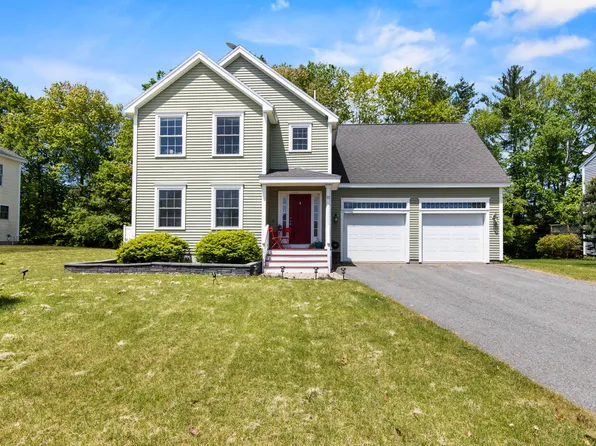 72 Victoria Drive, Westbrook, ME 04092