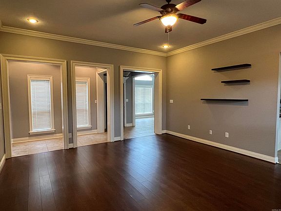 3rd image of 425 Natalie Cir