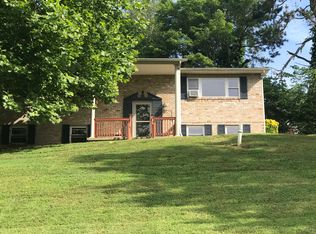 12220 W Kings Gate Rd, Knoxville, TN 37934