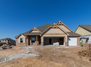 2920 S 8th St, Broken Arrow, OK 74012