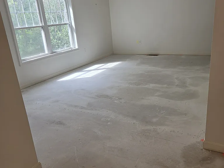 All carpet removed for Friday 8/7 flooring contractor.