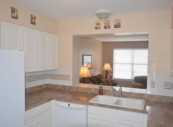 5th image of 12002 Autumn Lakes Dr