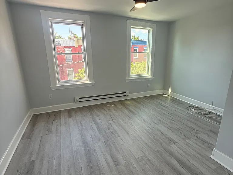 4111 Cambridge St #2 — Photo 3
