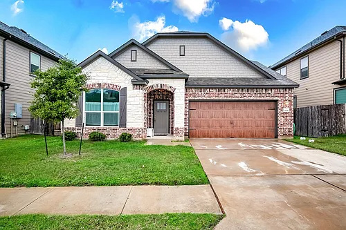 7616 Groundhog Way Photo 1