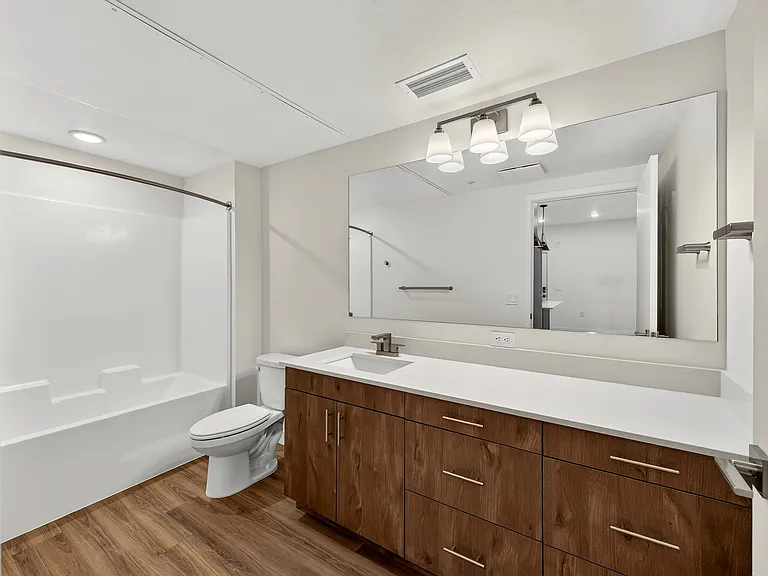 Kuna Commons — Photo 10