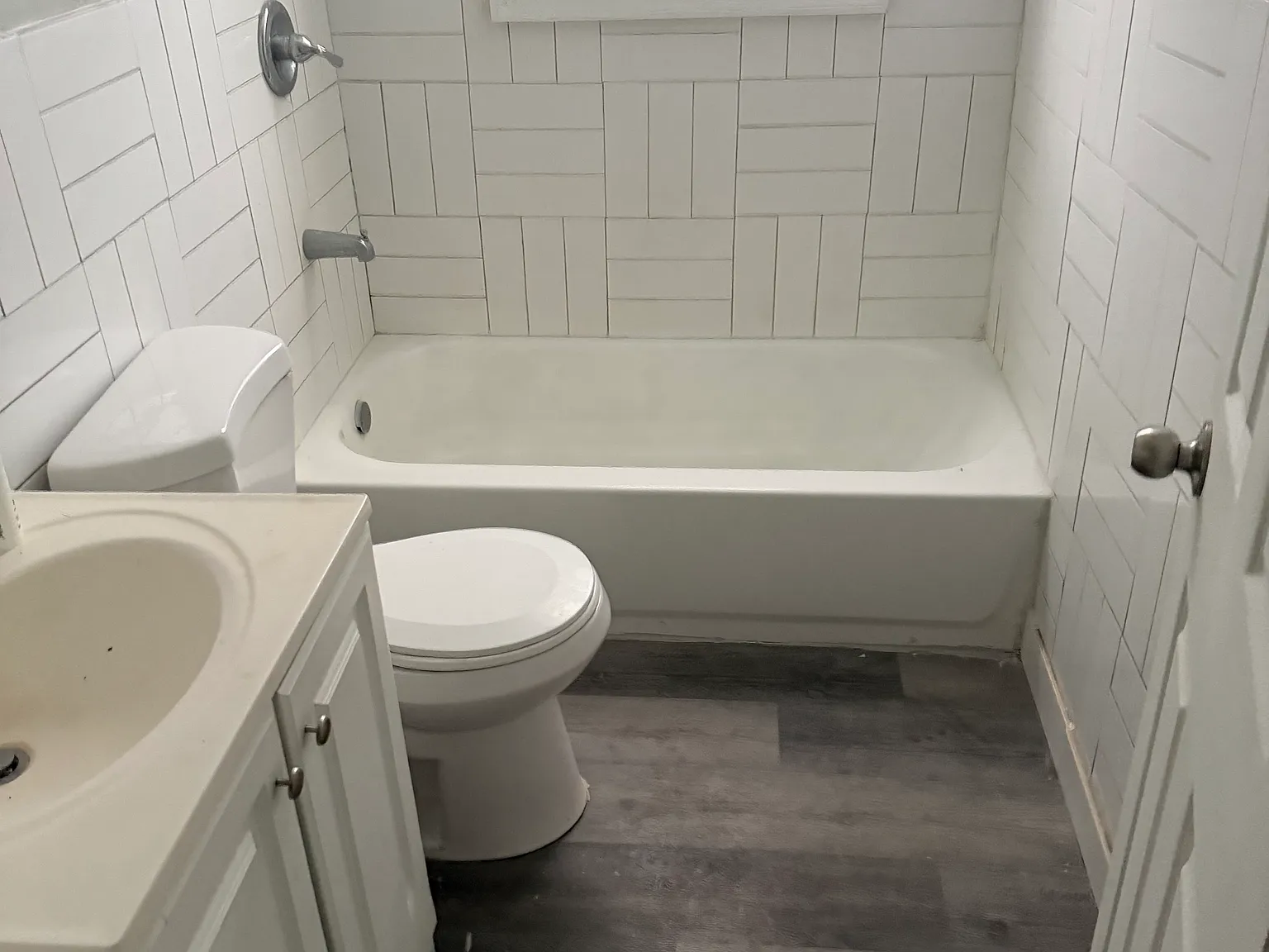 3 bed, 1250 sqft, $2,100 — Photo 3