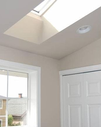Skylight w/laundry area