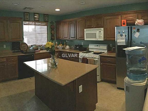 3rd image of 4781 Morton Manor Ct