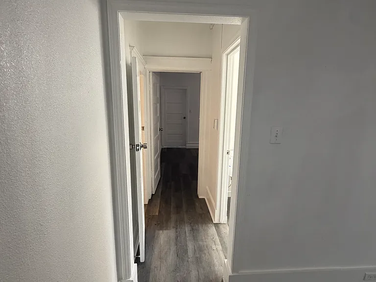 3925 S Normandie Ave — Photo 12