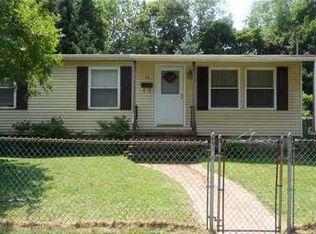 27 Sherman St, Jamesburg, NJ 08831