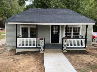 42 Boone Dr, Newnan, GA 30263