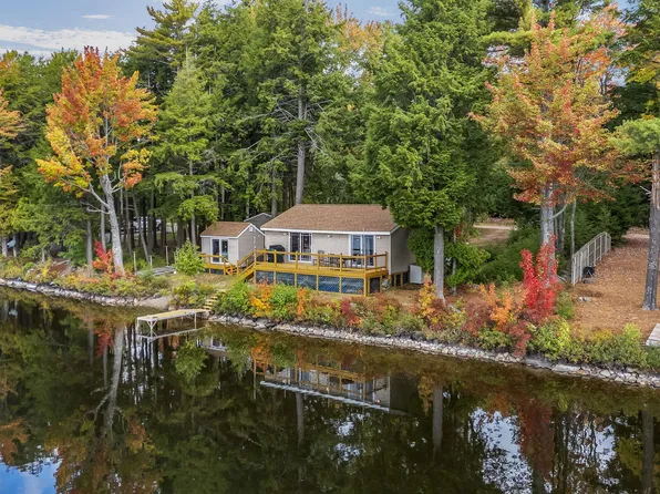 19 Hastings Drive, Holden, ME 04429