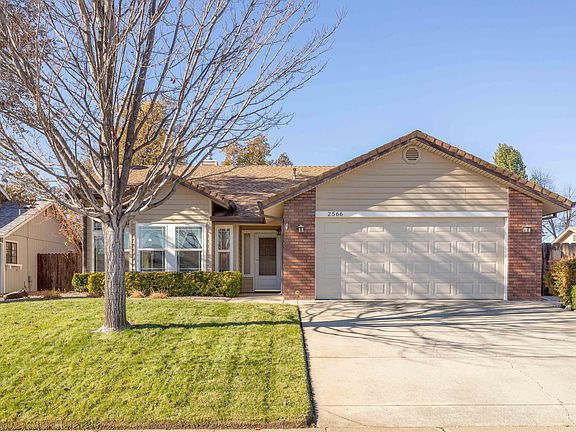 2nd image of 2566 Candlewood Dr