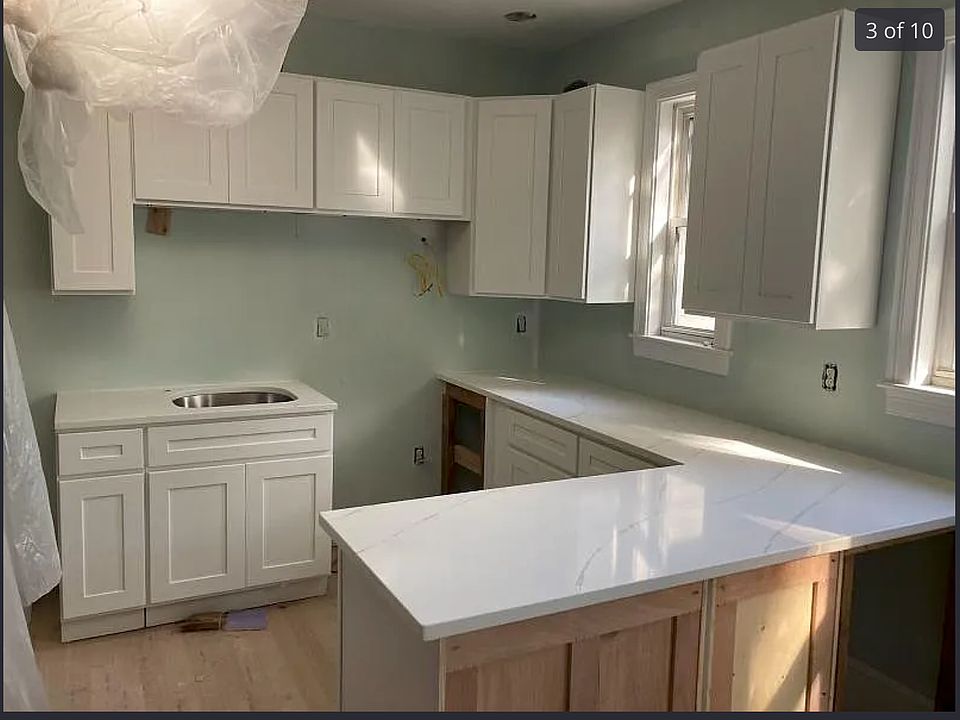 2nd image of 79-81 McLellan St #1