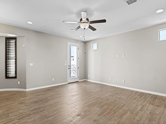 5th image of 14833 Harry Flournoy Ave