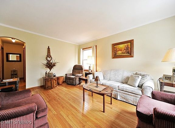 2nd image of 5416 N Natoma Ave