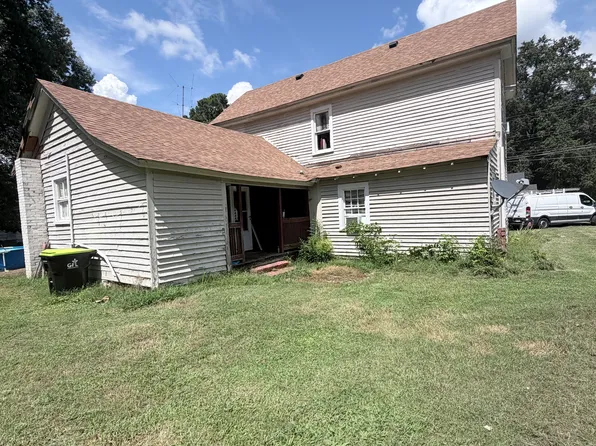 205 W Jackson St, Rich Square, NC 27869