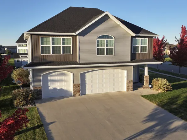 3767 Bell Blvd E, West Fargo, ND 58078